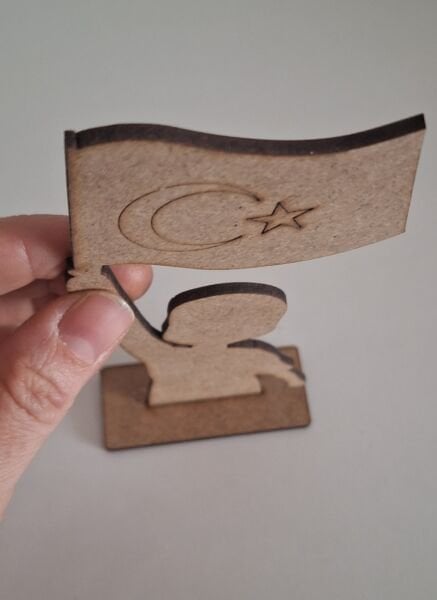 Ebrulisler Ahşap Türk Bayraklı Çocuk Boyama