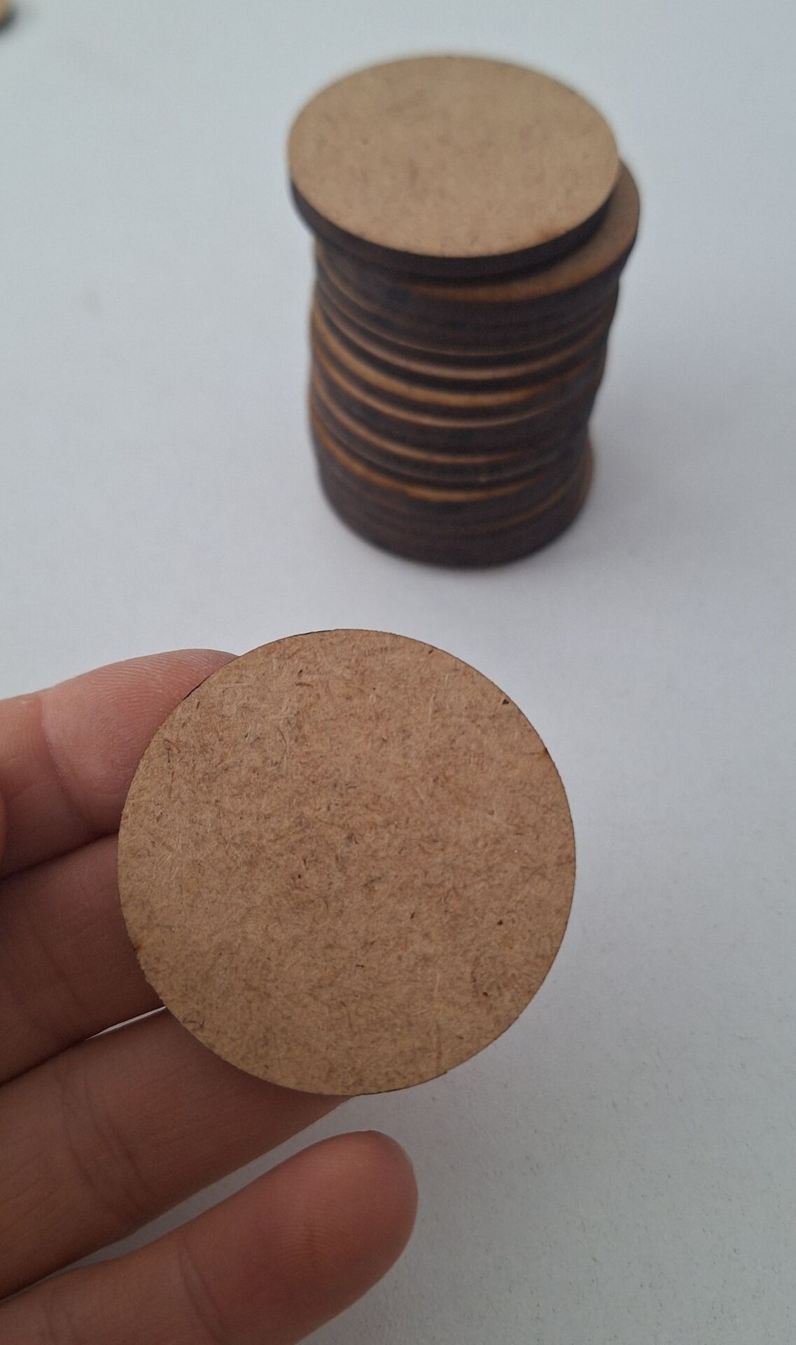 Ebrulisler Ahşap Orta Boy Pul