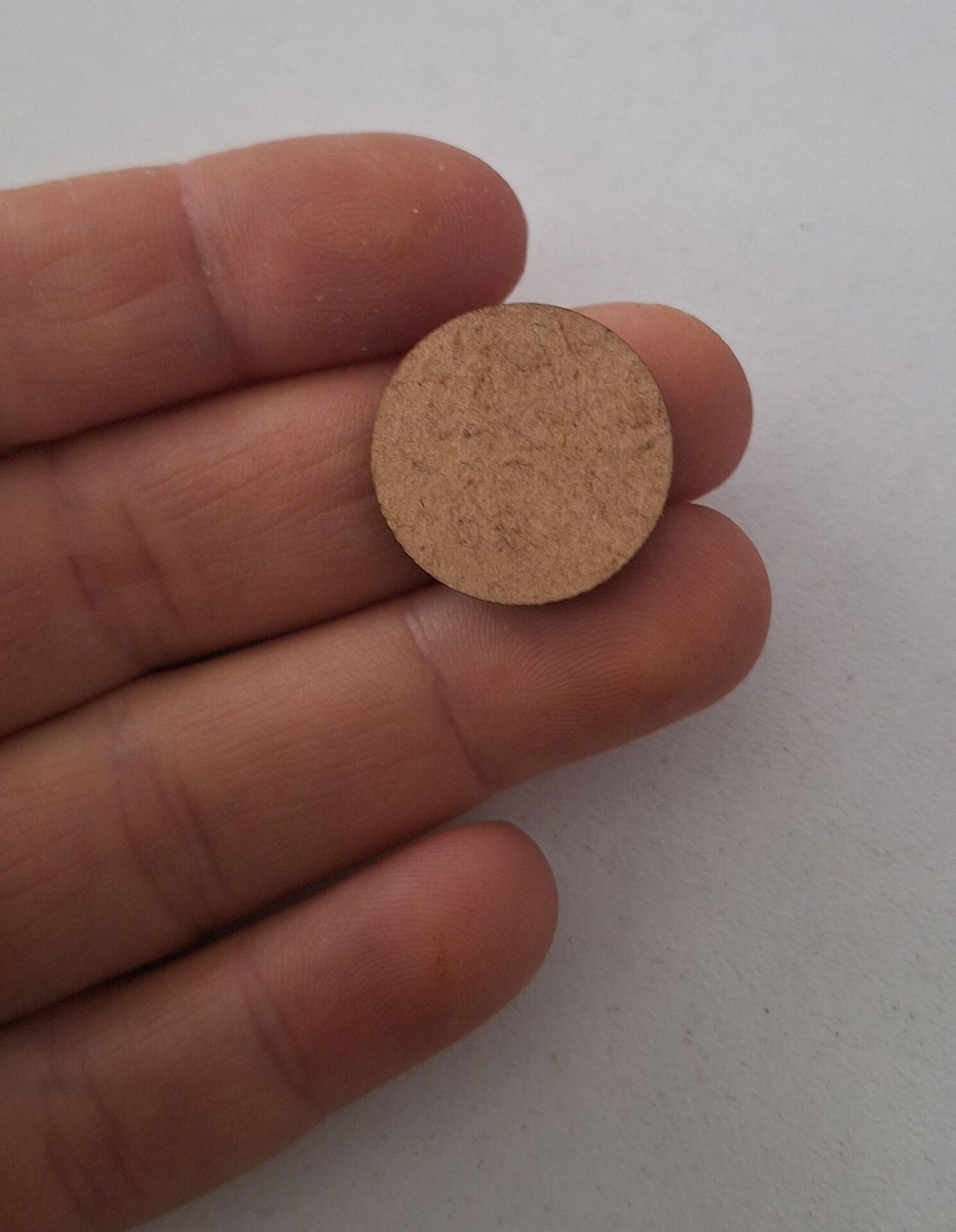 Ebrulisler Ahşap 2 cm Küçük Boy Pul