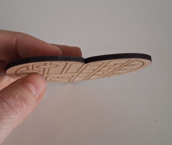 Ebrulisler Ahşap Kalp Bardak Altlığı 2