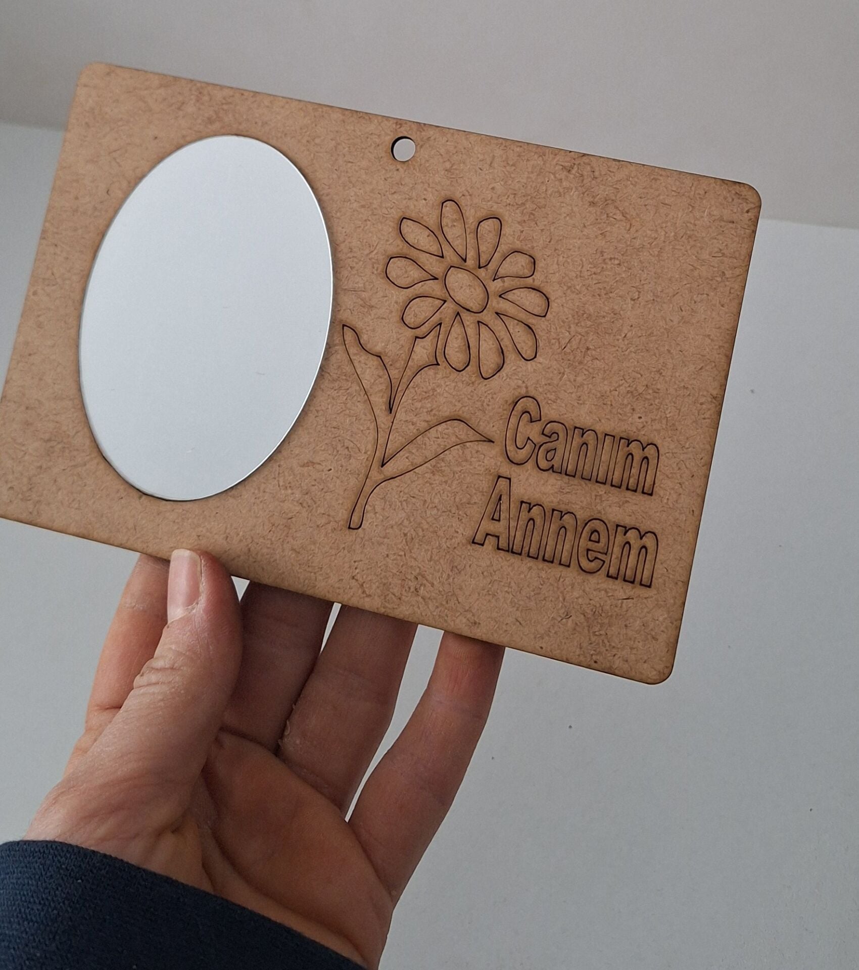 Ebrulisler Ahşap Canım Annem Anneler Günü Boyama Aynalı Duvar Süsü